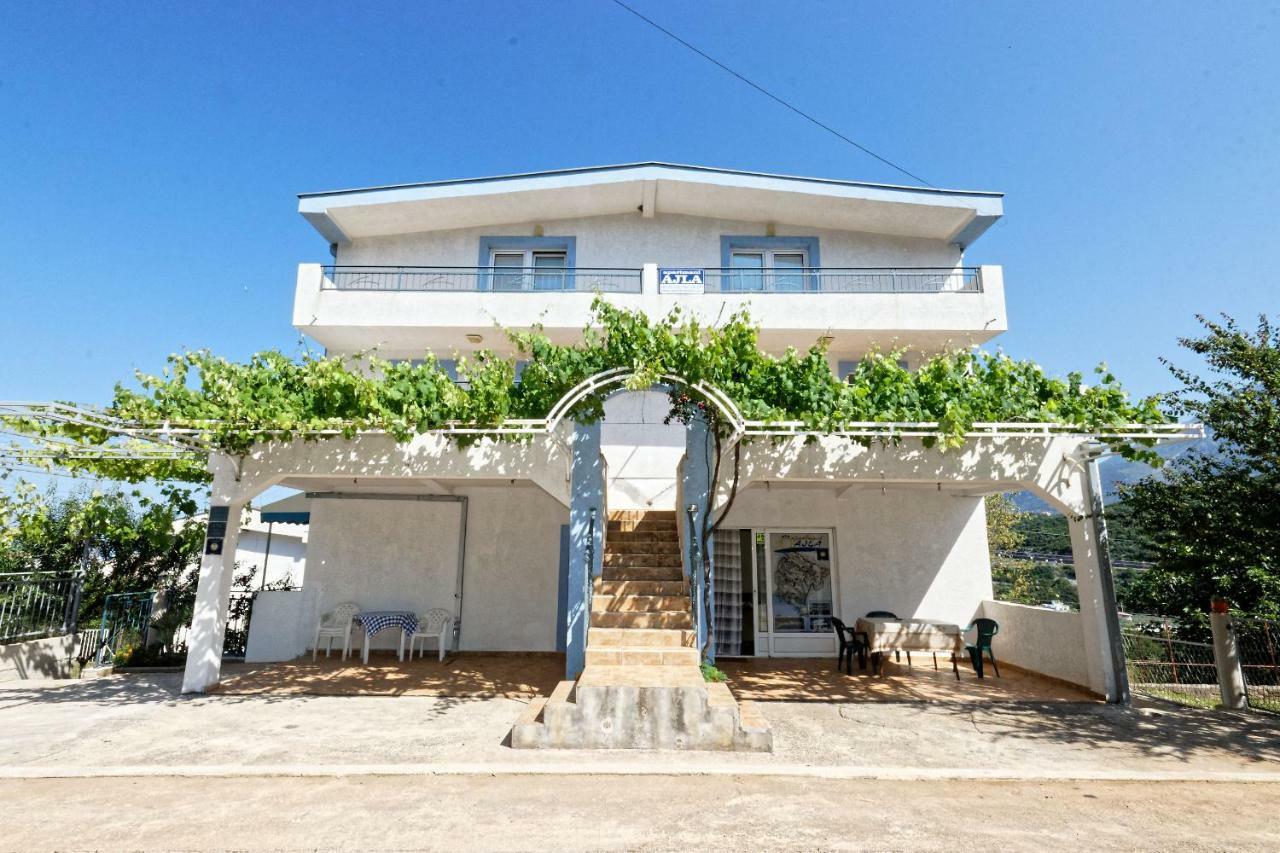 Apartments Ajla Utjeha Zewnętrze zdjęcie