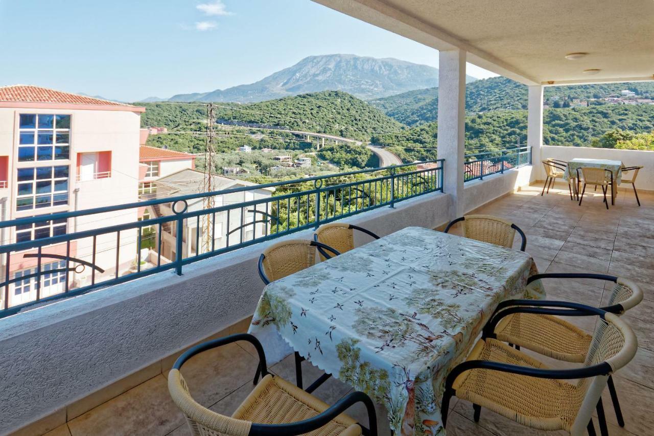 Apartments Ajla Utjeha Zewnętrze zdjęcie