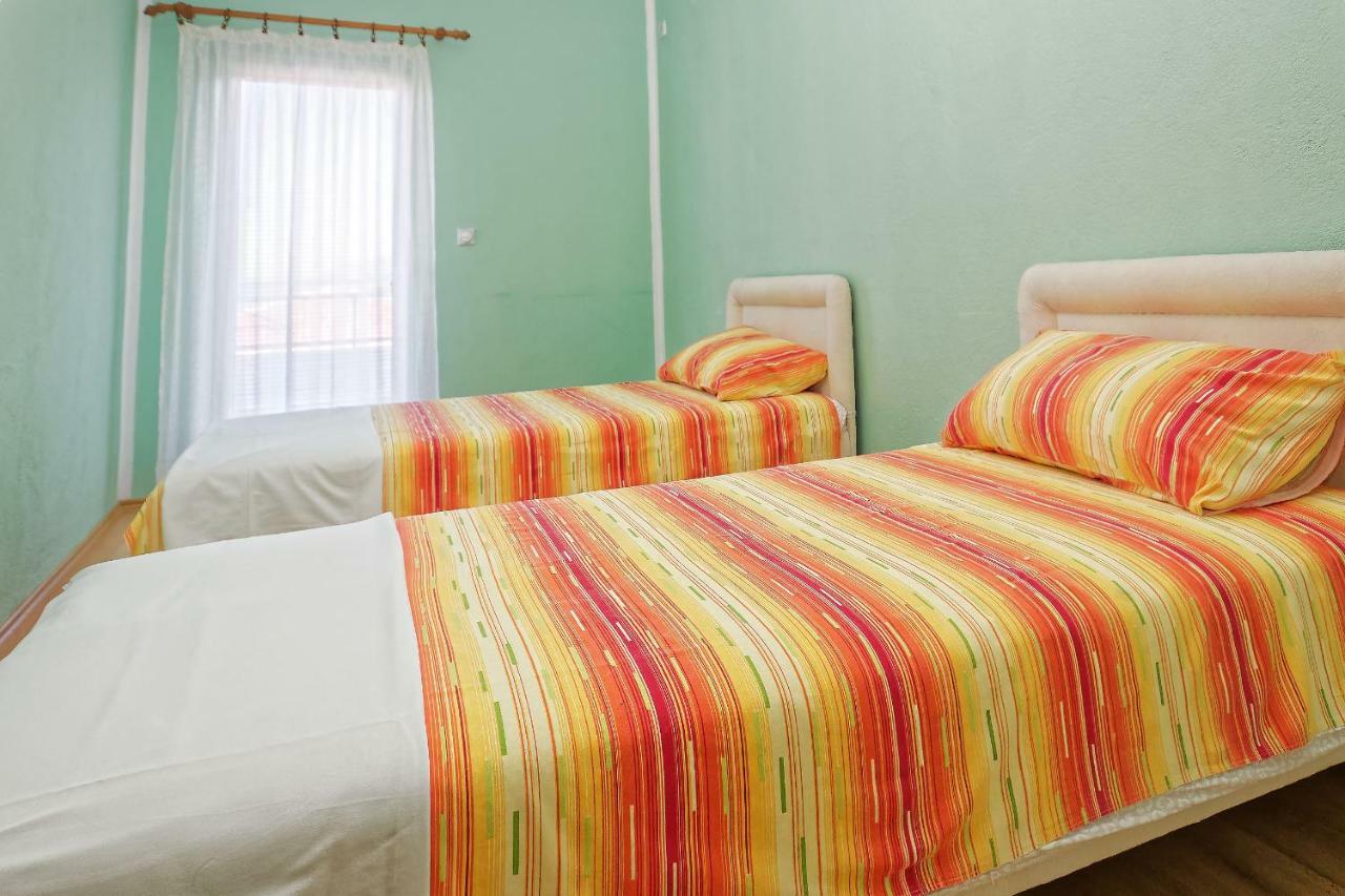 Apartments Ajla Utjeha Zewnętrze zdjęcie